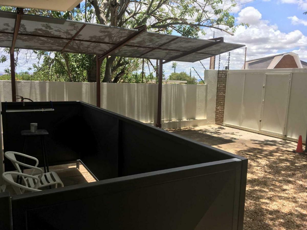 מלון ווינדהוק Suiderhof Self-Catering מראה חיצוני תמונה