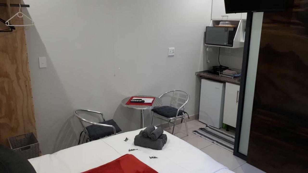 מלון ווינדהוק Suiderhof Self-Catering מראה חיצוני תמונה