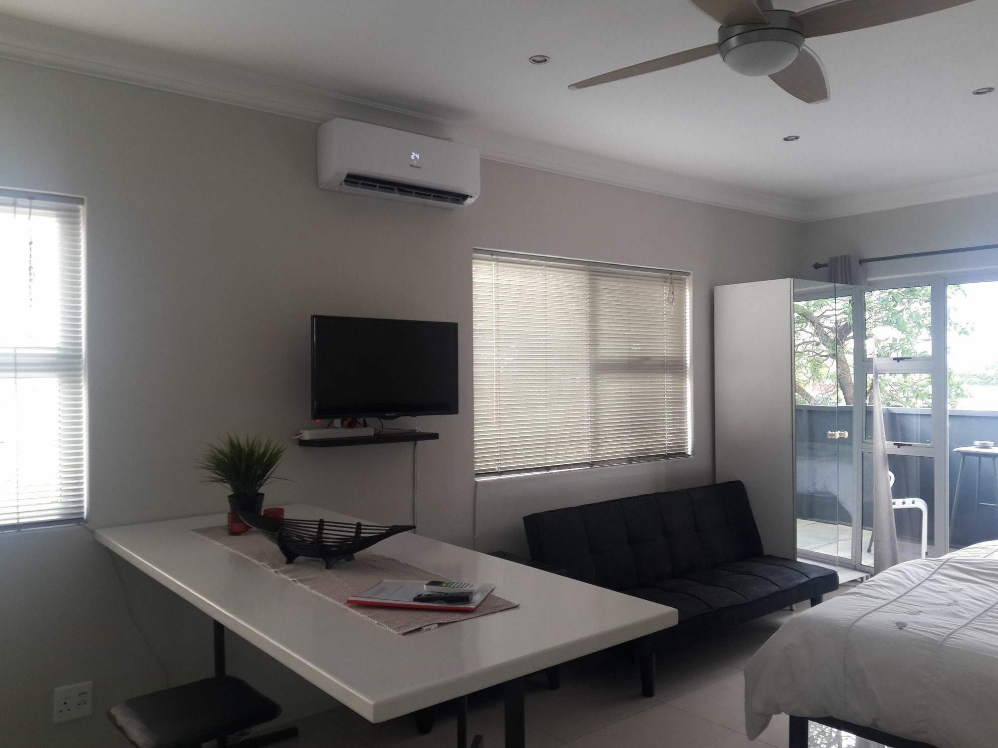 מלון ווינדהוק Suiderhof Self-Catering מראה חיצוני תמונה