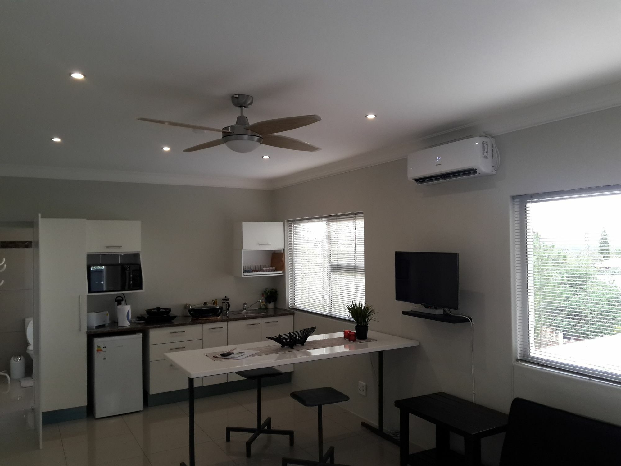 מלון ווינדהוק Suiderhof Self-Catering מראה חיצוני תמונה